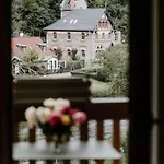 Haus Wanderlust - Zwei In Einem Haus Für Bis Zu 13 Personen - Naturnah, Stilvoll Eingerichtet - Ideal Für Familien Und Gruppen Thale