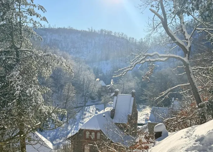 شقة Haus Wanderlust - Zwei In Einem Haus Fuer Bis Zu 13 Personen - Naturnah, Stilvoll Eingerichtet - Ideal Fuer Familien Und Gruppen